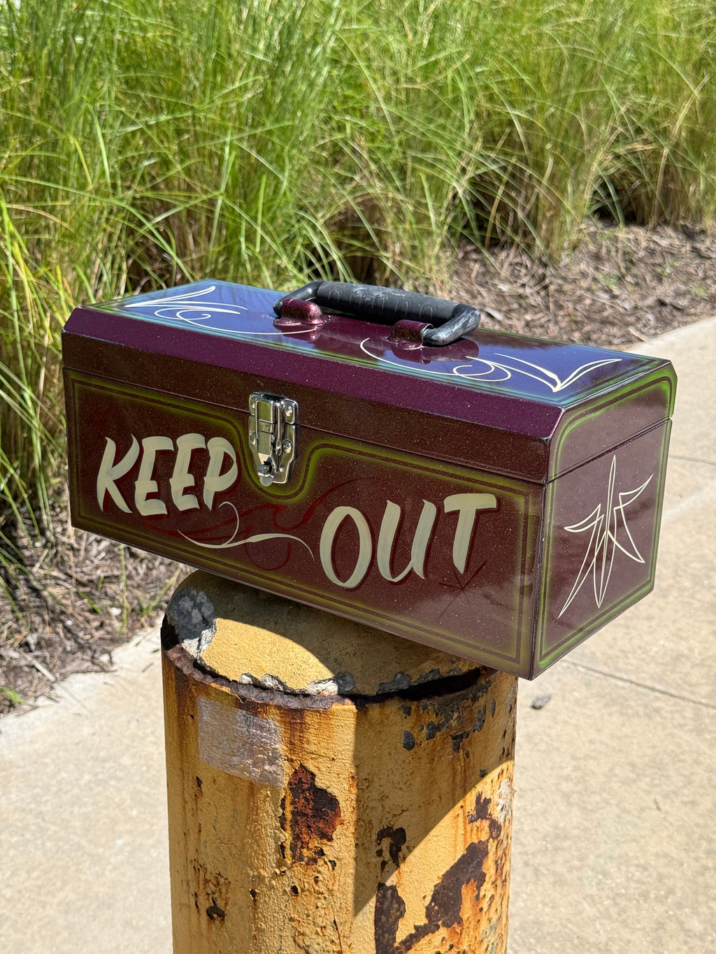 Keep OUT